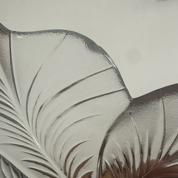 Vintage Cristal D'arques-Durand Chinon 24% Lead Crystal 12" Flower Salad Bowl - Picture 8 of 8